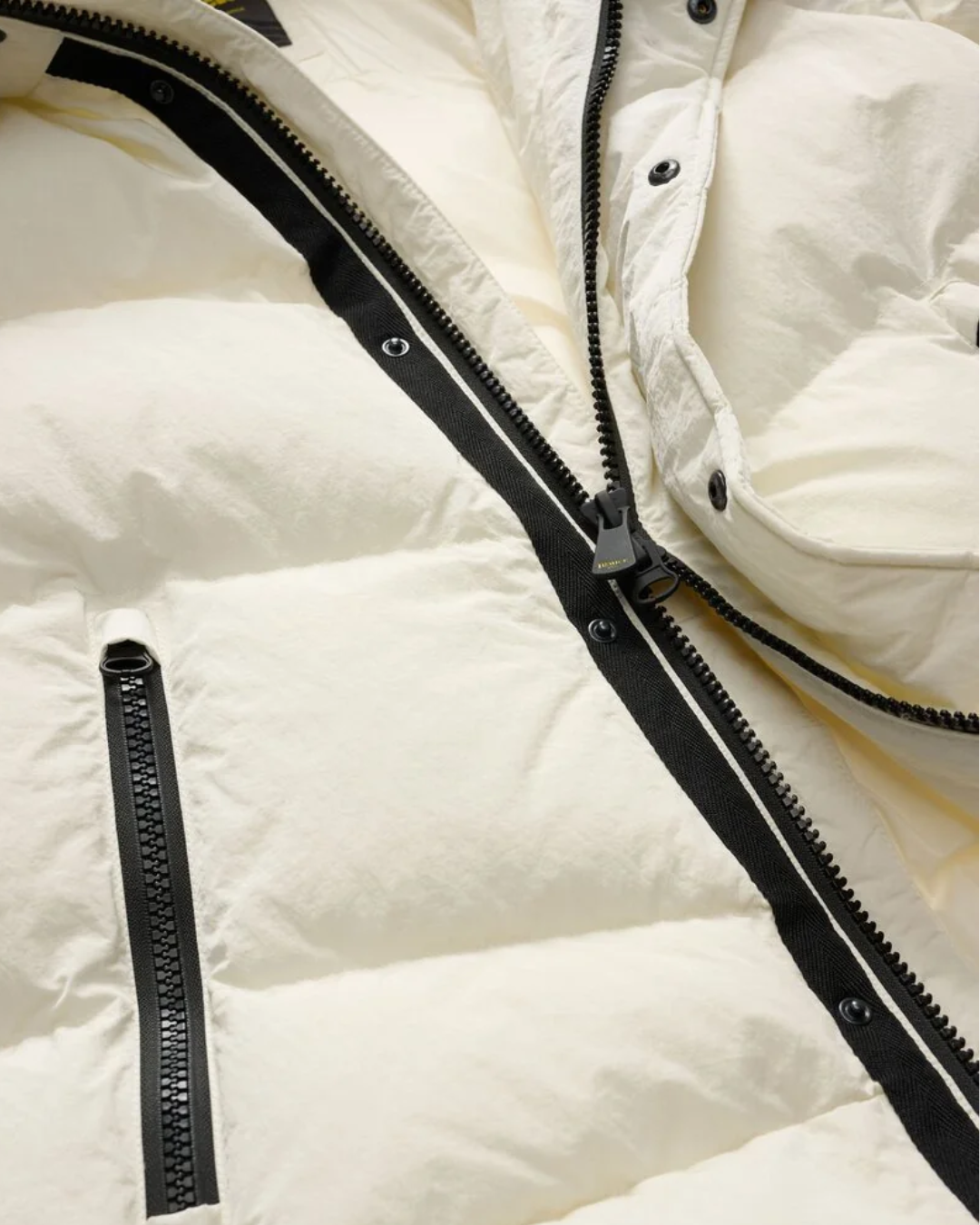 GIUBBETTO CON TASCHINO SULLA MANICA CROWN|Colore:Bianco