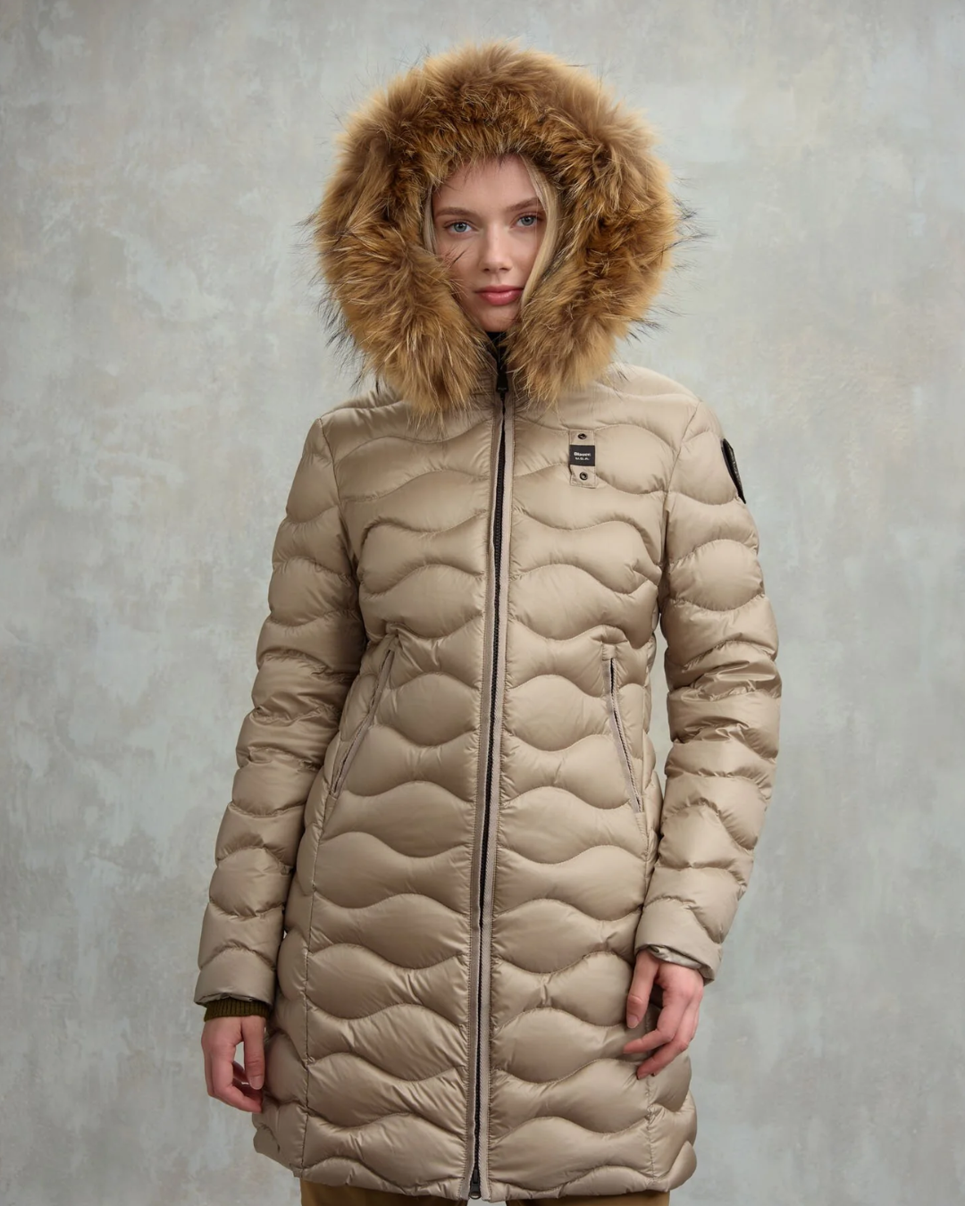 PIUMINO LUNGO AD ONDE CON PELLICCIA LYNEL|Colore:Beige