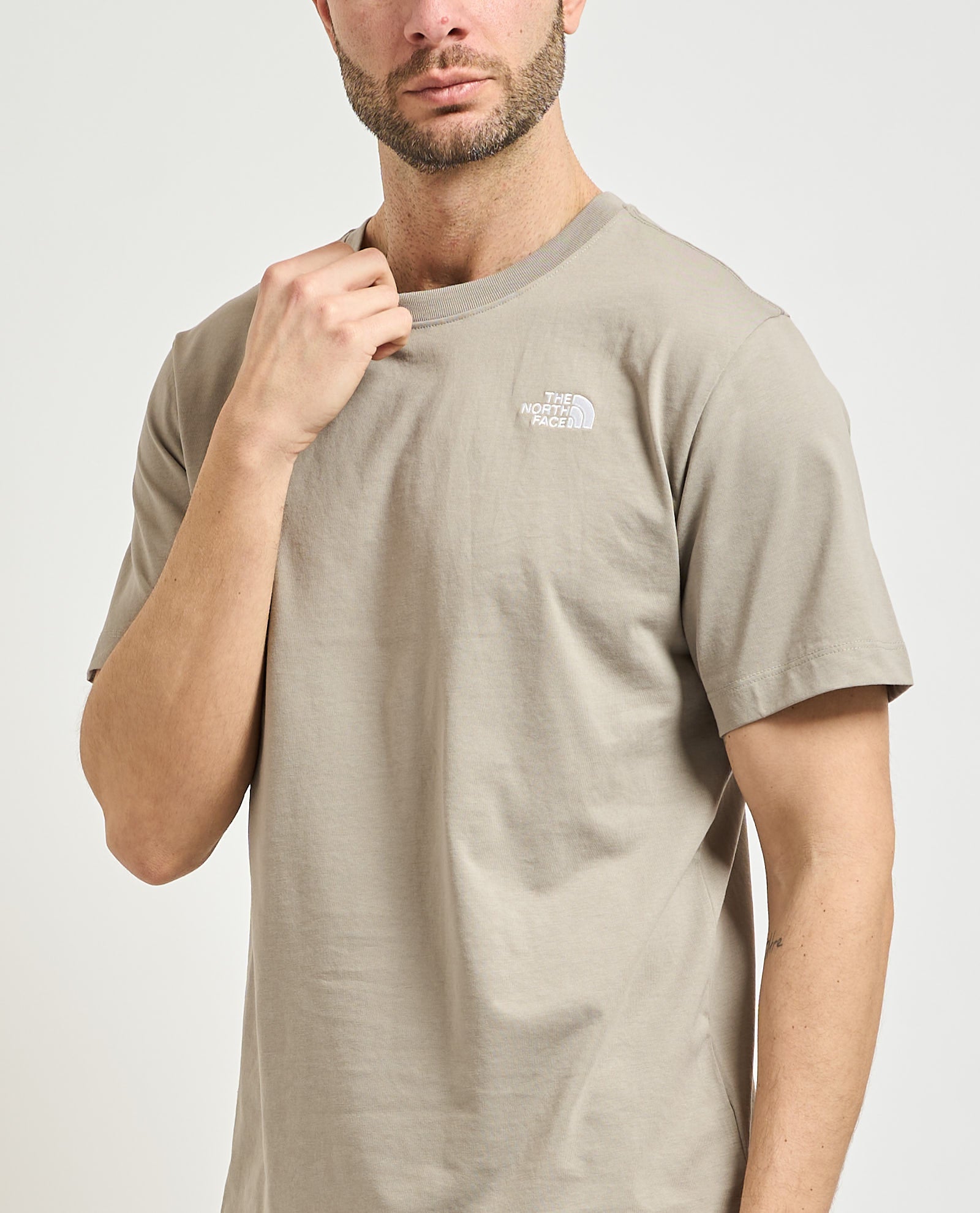 T-shirt uomo The North Face basic girocollo|Colore:Stone slab