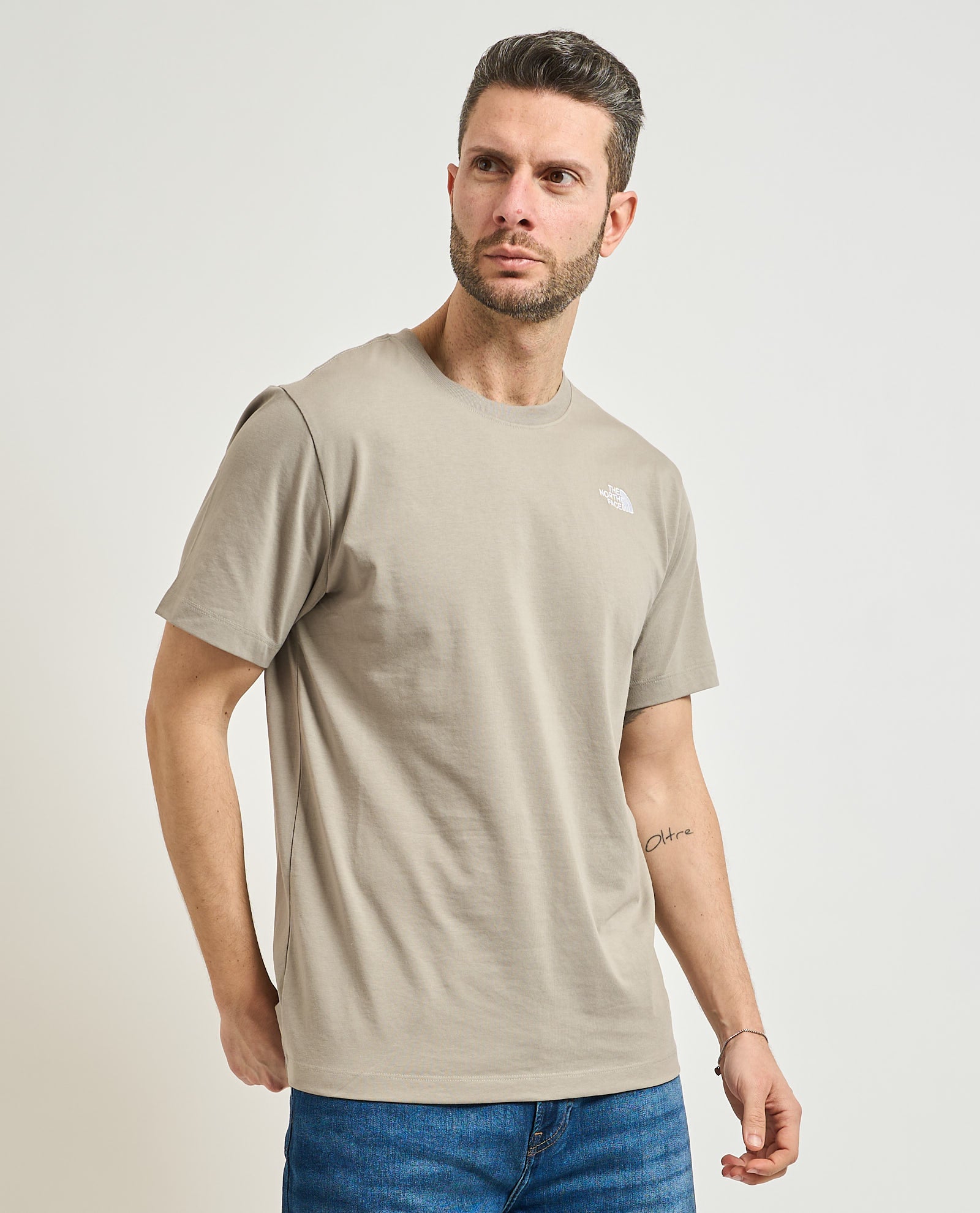 T-shirt uomo The North Face basic girocollo|Colore:Stone slab